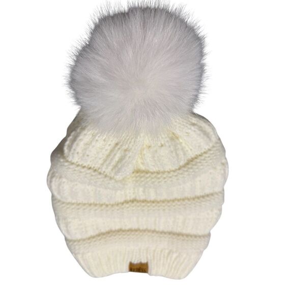 Redess Creamy white (ivory) Knit Beanie Hat with Faux Fur Pom – Soft & Cozy - Picture 11 of 15